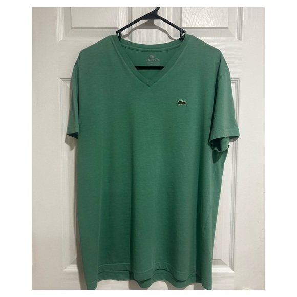Lacoste Men's Green V-Neck T-Shirt Size 6